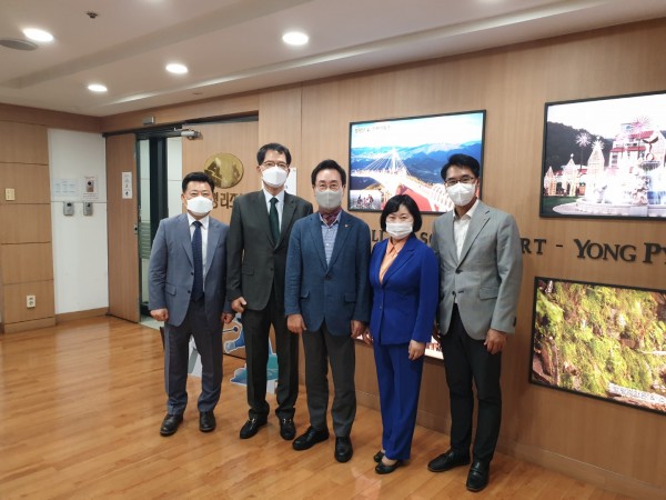 1ea2112ae2184afe0ddfc1eccd885ee1_1634806