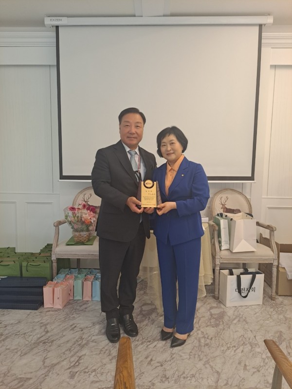 6ce8e05408d10b32510ce610fa98532f_1655965