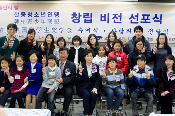 주한중국대사관 류버 교육서기관님과 함께