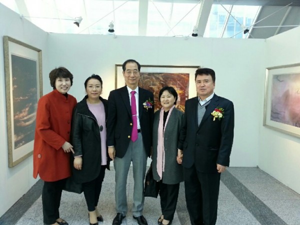 한덕수 전총리와 함께 한중청년교류전 참석