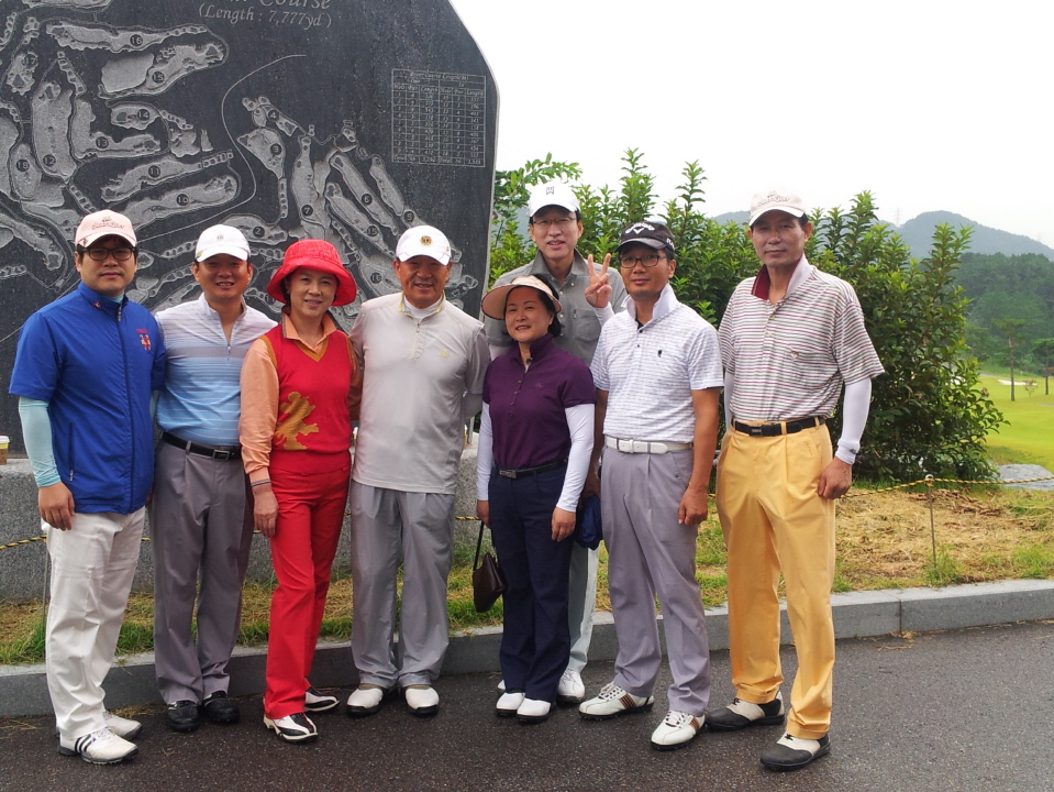 베어리버에서 한중골프